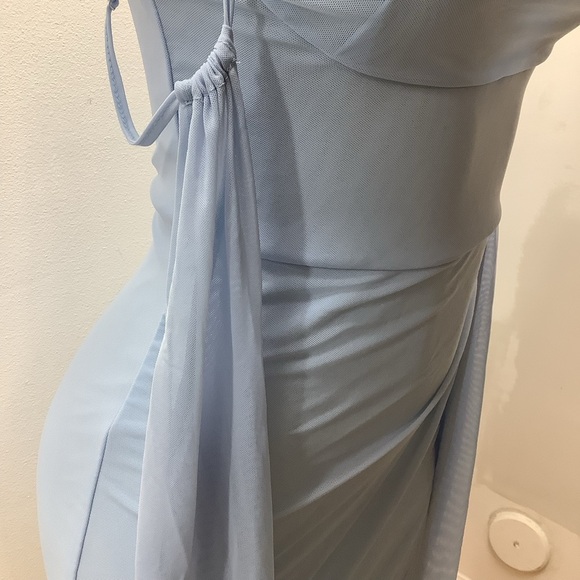Elegant Size Small Light Blue Sheer Bell Sleeve Mini Dress. Preloved - Picture 4 of 9